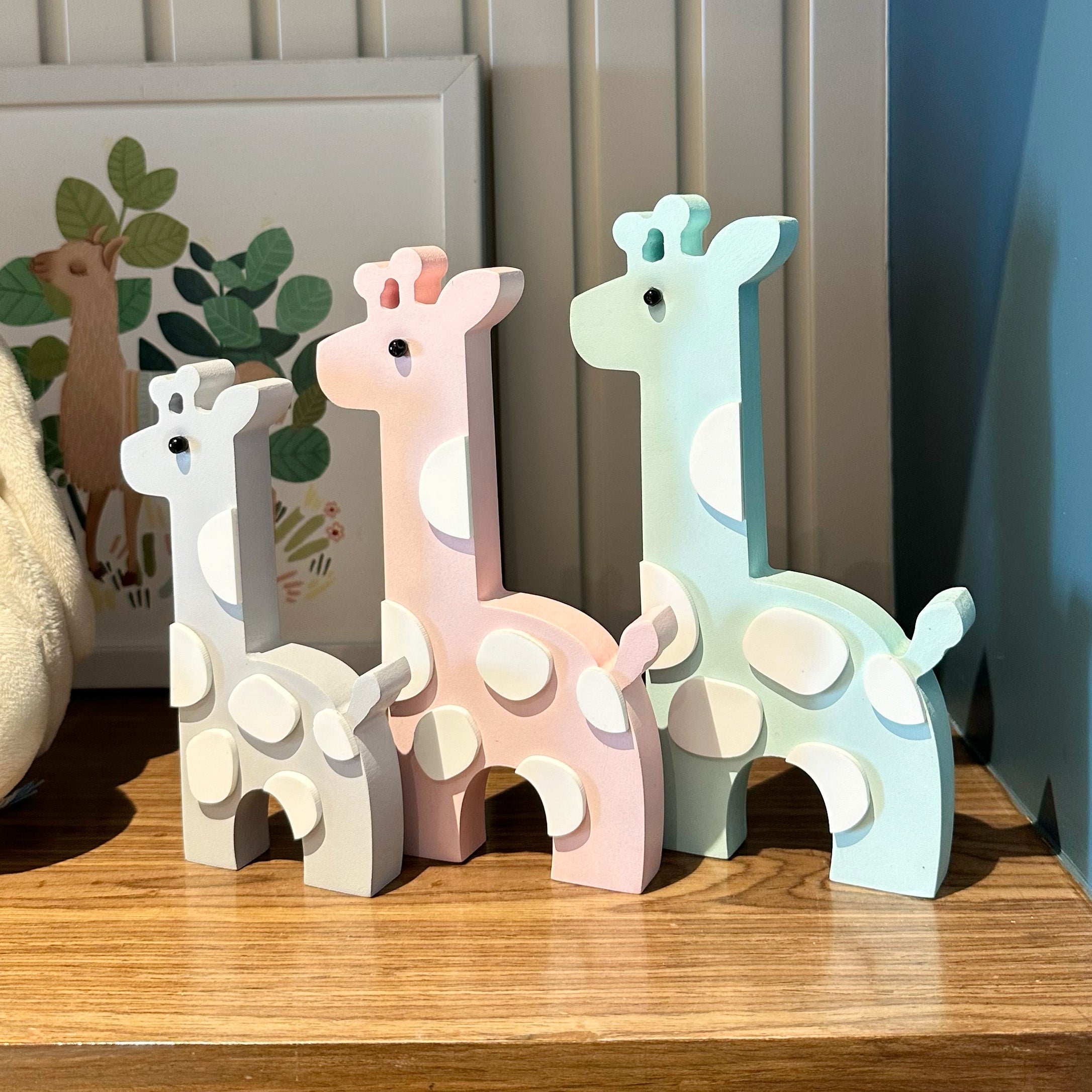 Giraffe Family Shelf Decor